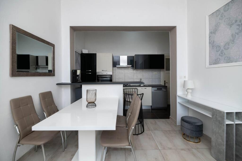 Apartment Val With Sea View 시베니크 외부 사진